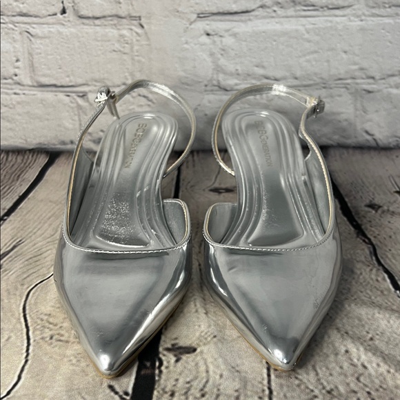 BCBGeneration Silver Pointed Heels - Picture 3 of 9